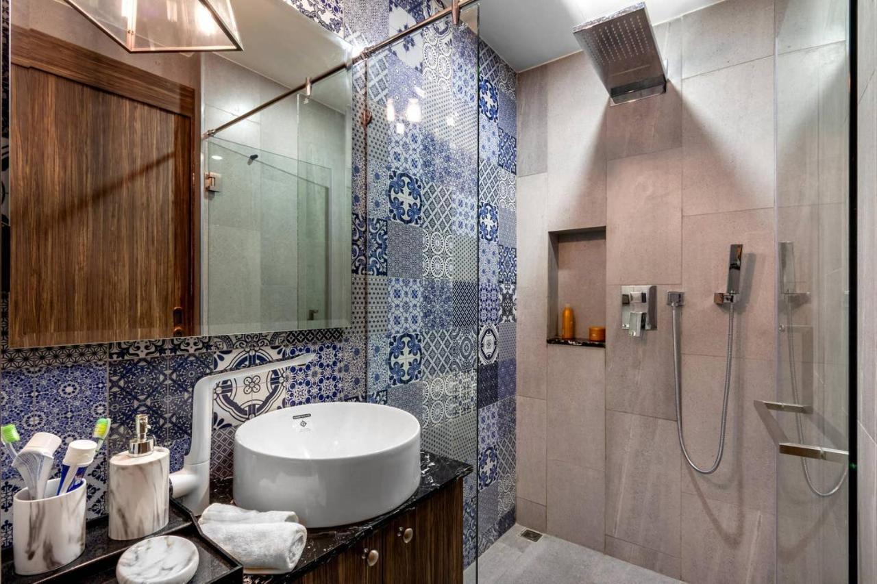 Palmyrah Surin, Modern 1Br With Terrace, 150 Meters To Surin Beach Esterno foto